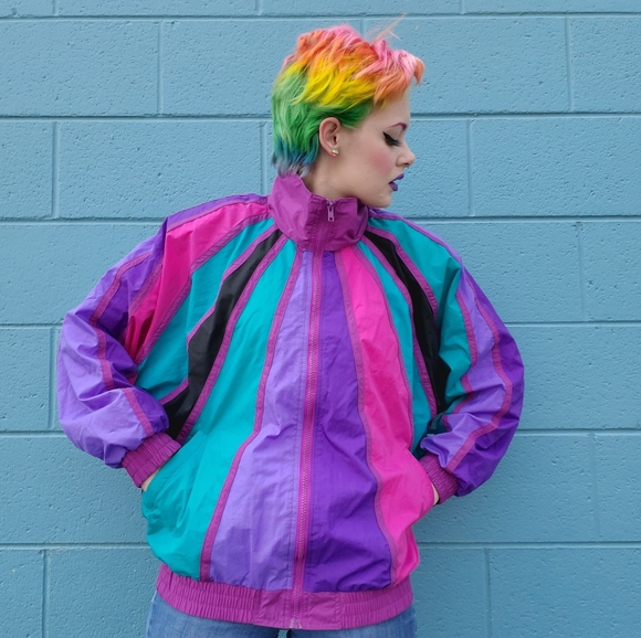 🌈MEET YOUR POSHER - NIKKI!🌈 - Picture 8 of 8